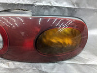 1990-1997 Mazda Miata Mx-5 OEM Passenger (RH) Side Tail Light 96NAM8 90-97