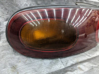 1990-1997 Mazda Miata Mx-5 OEM Tail Light Driver (LH) Side 96NAM8 90-97