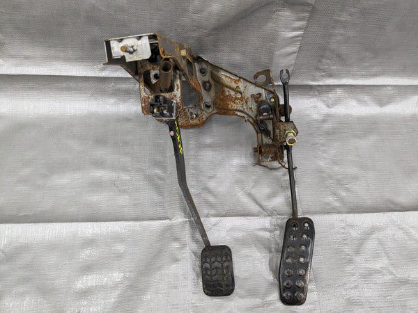 1990-2005 Mazda Miata Mx-5 NA NB OEM Gas and Brake Pedal w/ Cruise Control 90-05