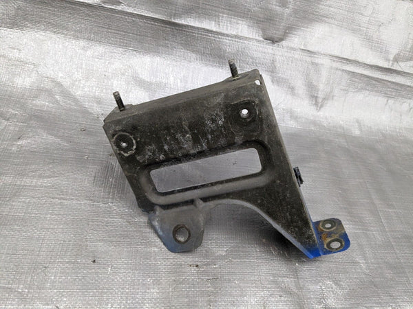 90-97 Mazda Miata MX5 Washer Fluid Bottle Fuse Box Mount Bracket OEM No ABS 89NADU 1990-1997