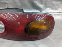 1990-1997 Mazda MX-5 Miata Passenger Right Rear Tail Light 89NASU 90-97