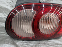 01-05 Mazda Miata MX-5 RH Passenger Taillight Tail light OEM 01NB18J 2001-2005