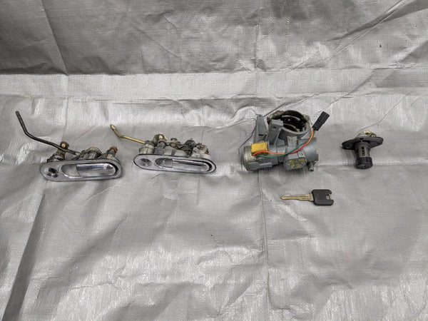 1990-1993 Mazda Miata MX5 OEM Ignition Key Set Lock Manual 90-93 92NAPZ — Mazda Miata MX-5 OEM part product photo