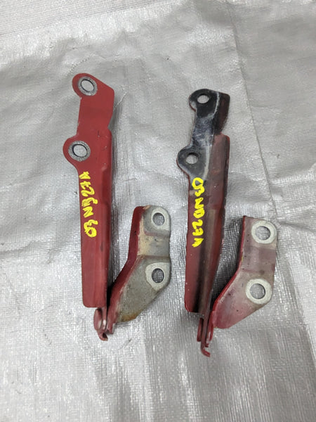 1999-2005  MAZDA MX5 NA MIATA OEM HOOD HINGES PAIR 03NB27A 99-05