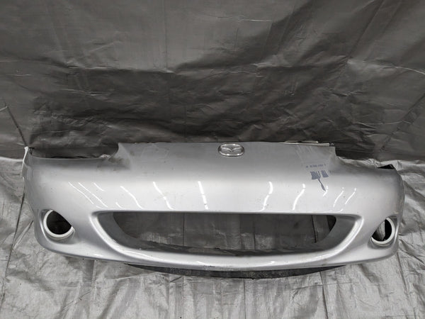 2001-2005 Mazda Miata Front Bumper Broken Mounts N0Y1-50-030A-BB 01-05 01NB22V
