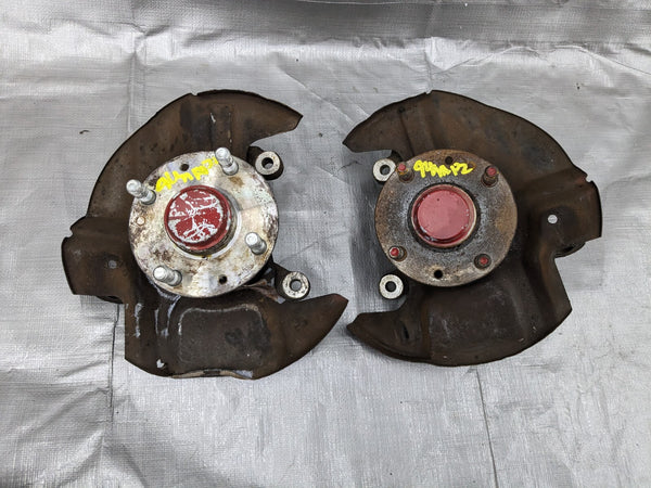 1994-1997 Mazda Miata Front  Spindle Hub Knuckle Pair Left & Right 94-97 94NAPZ2