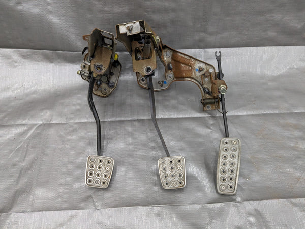 1990-1997 Mazda Miata Mx-5 Aftermarket Aluminum Pedal Kit Set of 4 Pedals 89NA7210 90-97