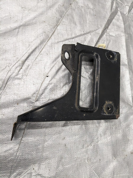 99-05 Mazda Miata MX5 Washer Fluid Bottle Fuse Box Mount…