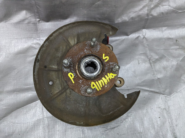 90-93 Mazda Miata / Rear Spindle Knuckle / Passenger Side / NO ABS / 91NAHU