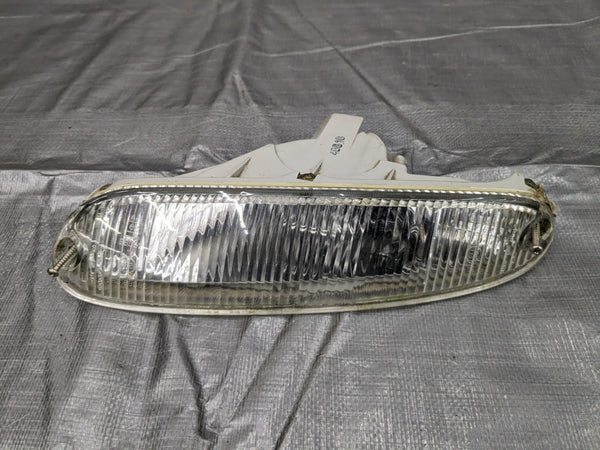 90-97 Mazda Miata CORNER LEFT DRIVER Side Turn Signal Lens 92NAPZ 1990-1997