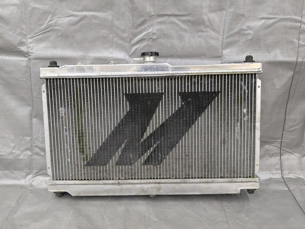1999-2005 Mazda Miata NB (Manual Trans) Mishimoto Aftermarket Radiator **Flawed** 99-05 — Mazda Miata MX-5 OEM part product photo