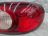 01-05 Mazda Miata MX-5 RH Passenger Taillight Tail light OEM 04NB2710 2001-2005