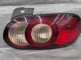 01-05 Mazda Miata MX-5 RH Passenger Taillight Tail light OEM 04NB4374 2001-2005