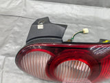 01-05 Mazda Miata MX-5 RH Passenger Taillight Tail light OEM 00NB7436 2001-2005