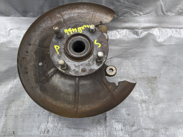 99-03 Mazda Miata Rear Spindle Knuckle Passenger Side No ABS NC10-26-130