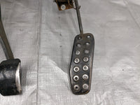 1990-2005 Mazda Miata Mx-5 NA NB OEM Gas and Brake Pedal NO Cruise Control 90-05