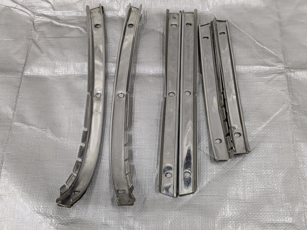 1990 - 2005 Mazda Miata Soft Top Seal Retainers Clips Rails Holders Used