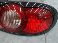 01-05 Mazda Miata MX-5 RH Passenger Taillight Tail light Oem 05NB28W