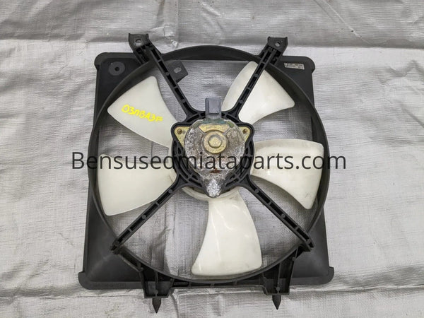 Miata Used Radiator Main Fan L/S 99-05 Mazda Miata MX5 BP4W15025 03NBA3F